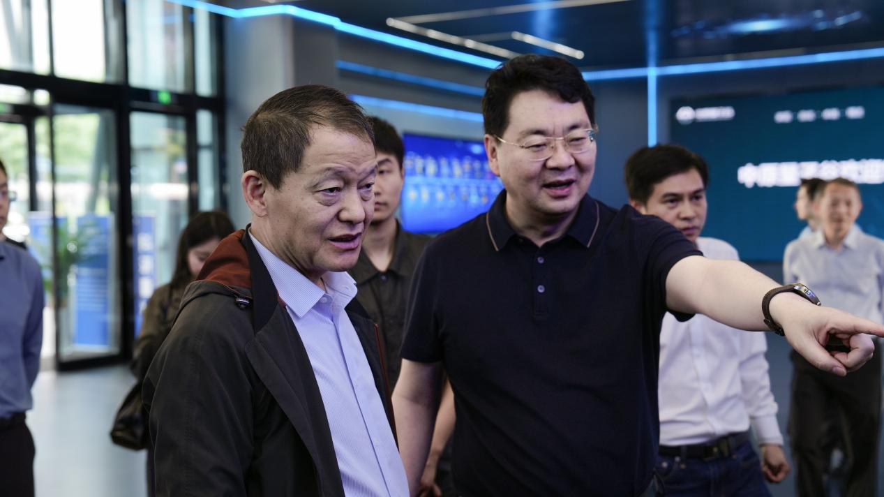 豫见激光·智造未来 | 河南省科学院与大族激光达成全面战略合作——院企地三方共筑激光产业新高地，谱写中原创新驱动新篇章